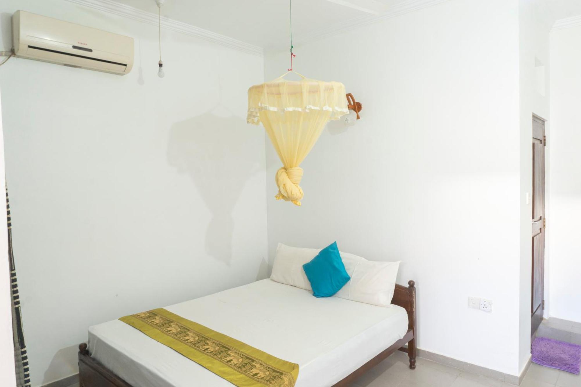 Blumarine Guest House Negombo Exterior foto